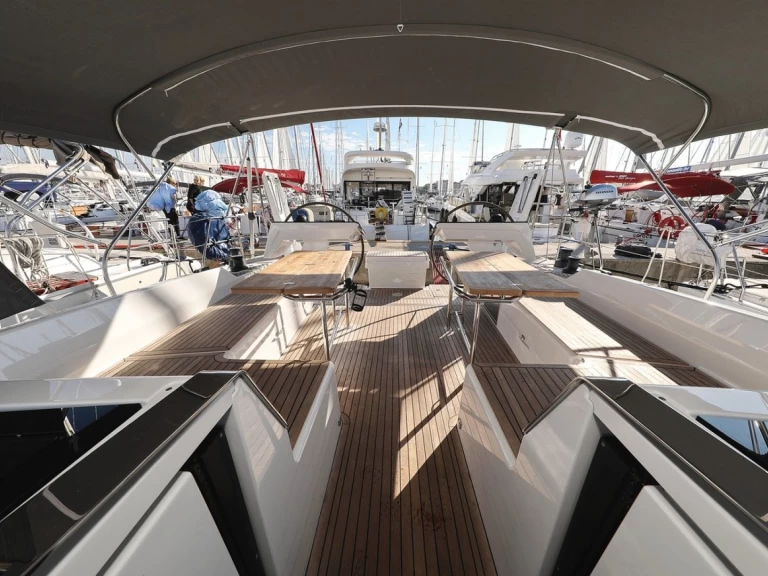 Hire a Hanse Hanse 460 Biograd na Moru