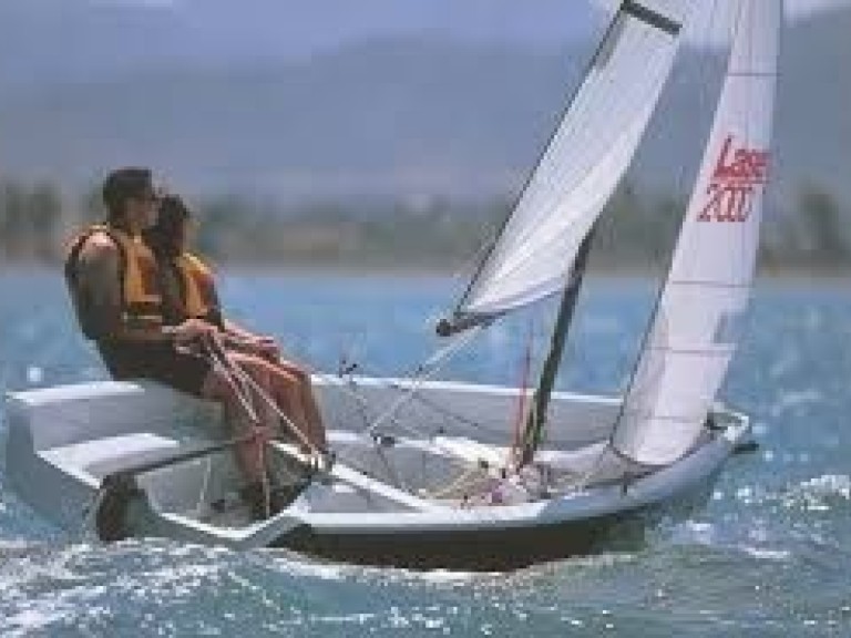 LASER PERFORMANCE LASER 2000 charter bareboat or skippered in  Carnac