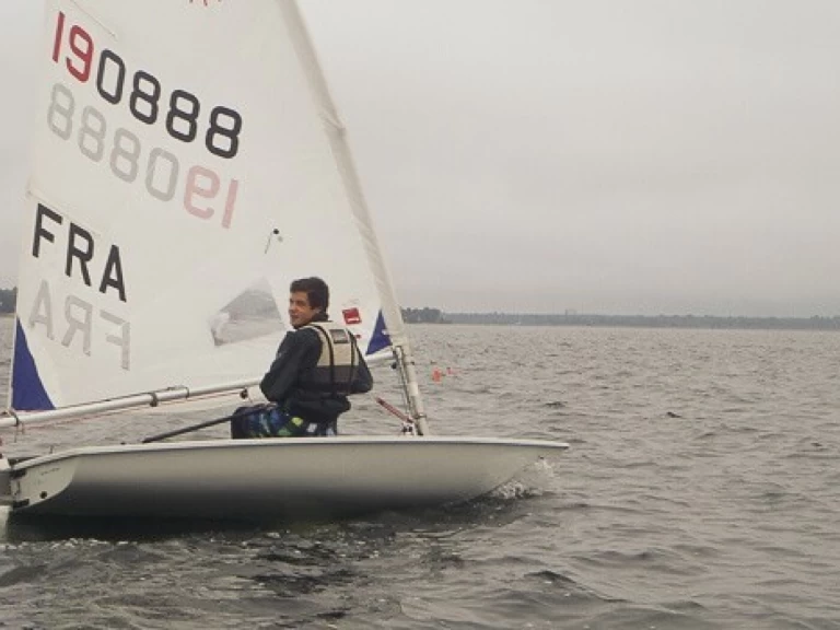 Yacht charter Carnac - LASER PERFORMANCE Laser Solo on SamBoat