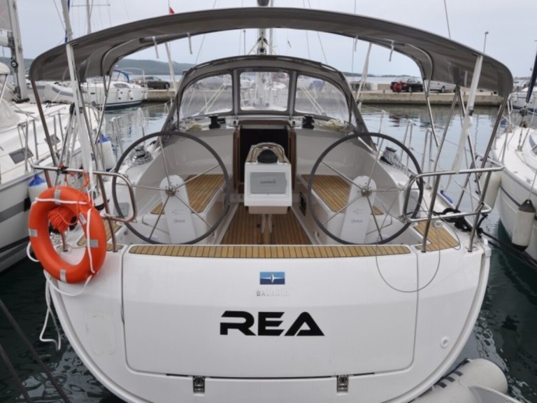 Hire Sailboat with or without skipper Bavaria Biograd na Moru