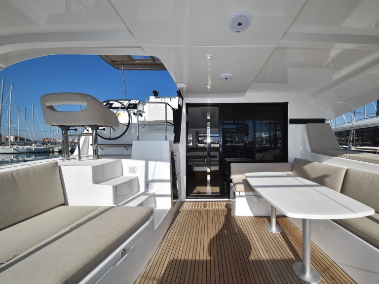 Hire Catamaran with or without skipper Lagoon Sukošan