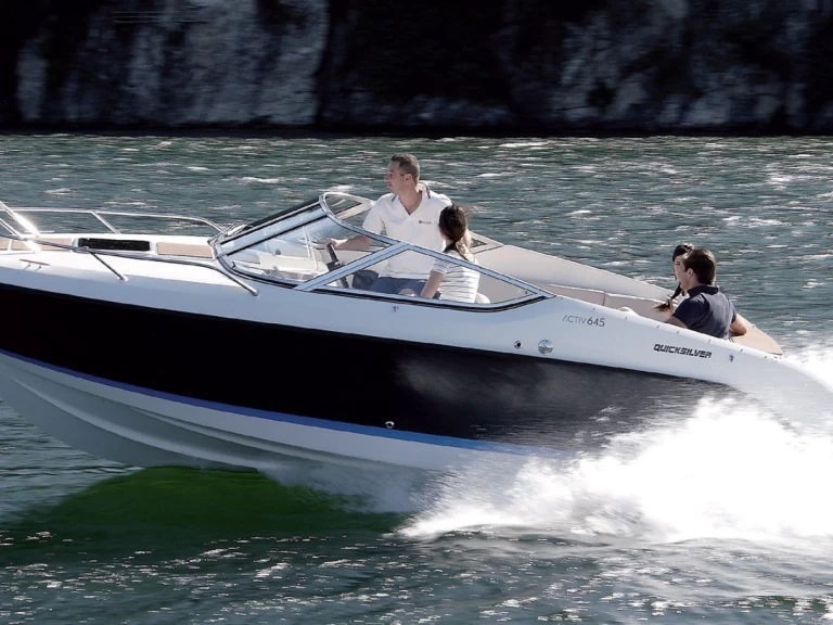 Hire Motorboat with or without skipper Quicksilver Marseille