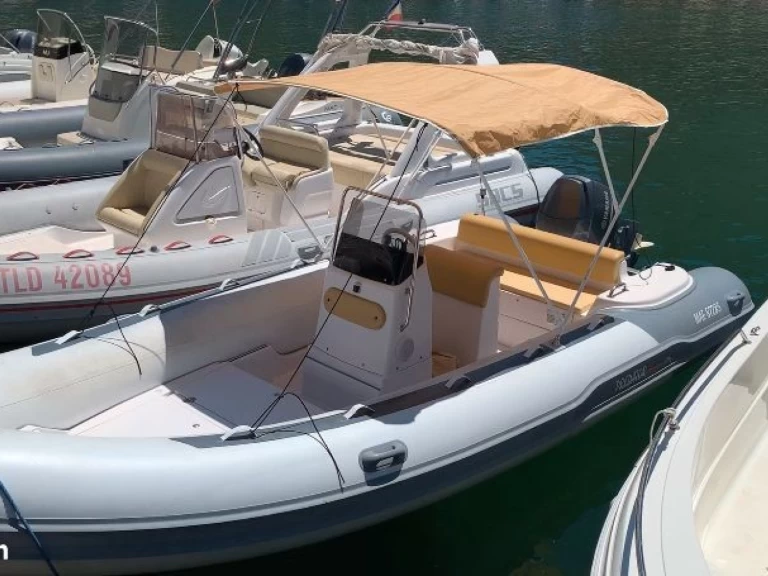 Yacht hire Marseille cheap ITALBOATS 570