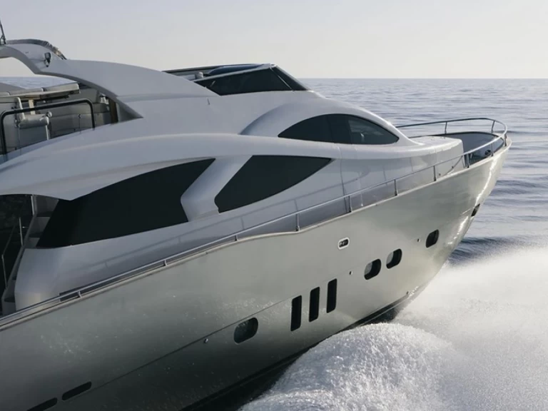 Charter a filipetti Filippetti Yacht 76 ft in Castellammare di Stabia on Samboat