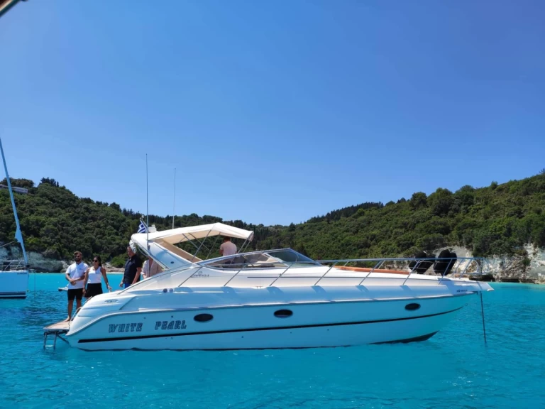 Hire Motorboat with or without skipper Cranchi Gouvia
