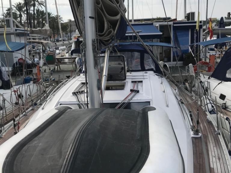 Hire Sailboat Elan with a boat licence
