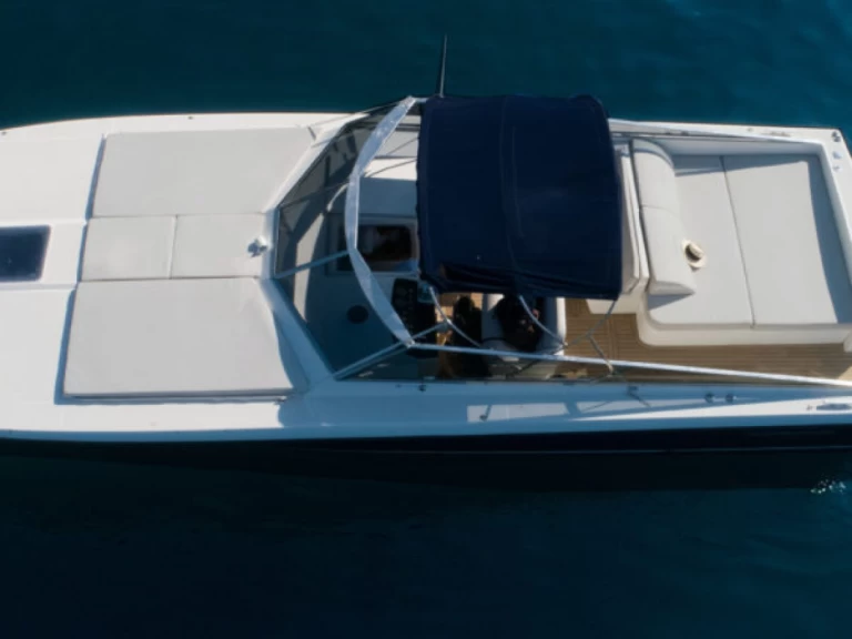Yacht hire Sorrento cheap Itama 38