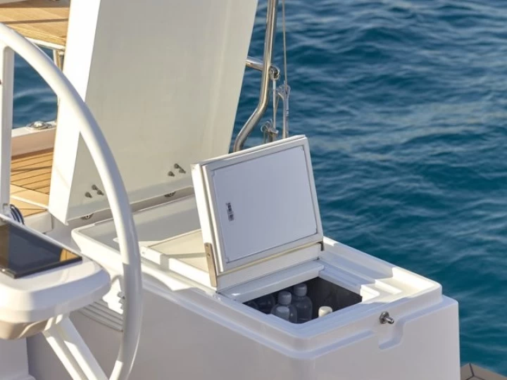 Yacht hire Šibenik cheap Impression 45