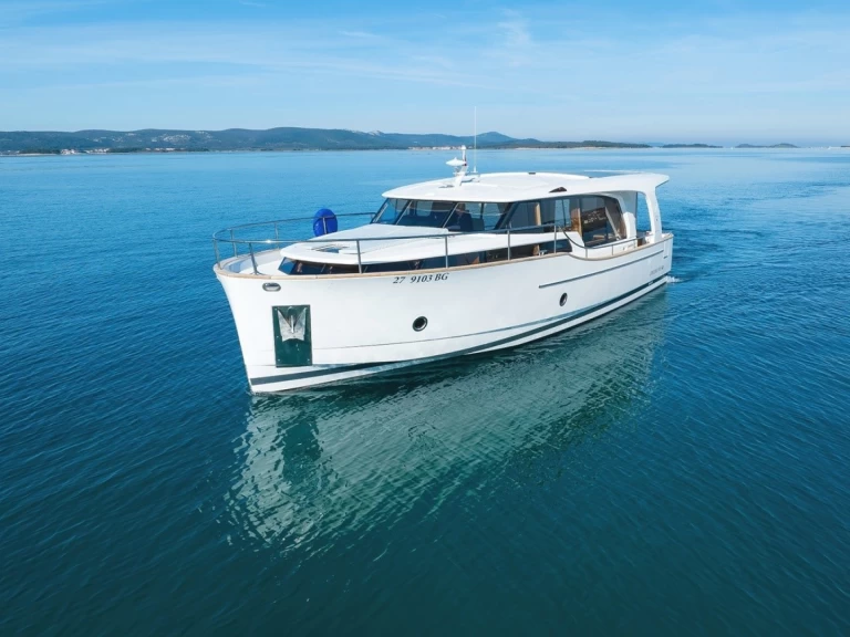 Yacht hire Biograd na Moru cheap Greenline 40