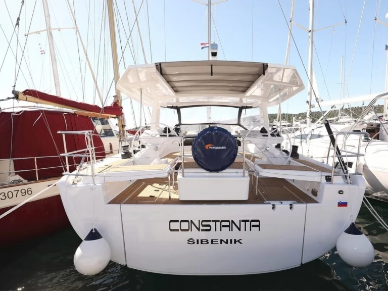 Yacht hire Pirovac cheap Hanse 588