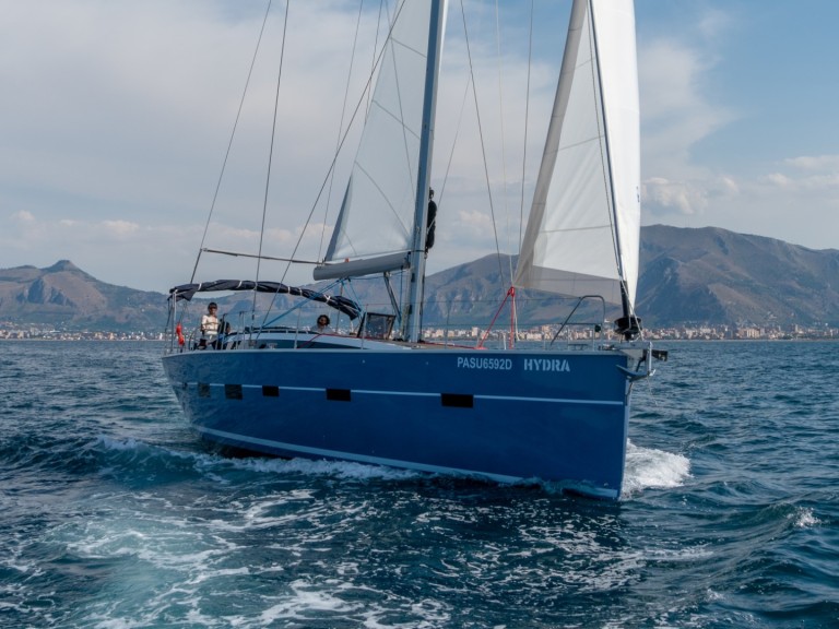 Sailboat to hire Palermo at the best price