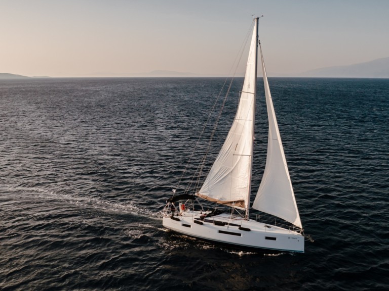 Jeanneau Sun Odyssey 410 charter bareboat or skippered in  Volos