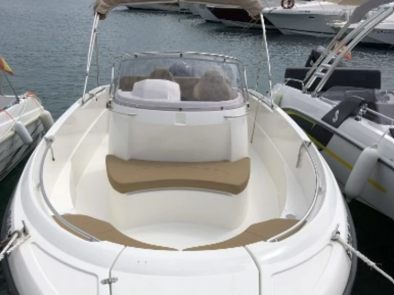 Motorboat hire in Alicante - Remus 620 Open