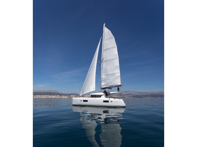 Catamaran to hire Rogoznica at the best price