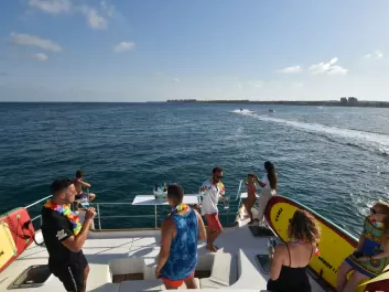 Hire Motorboat with or without skipper Lagoon Torrevieja