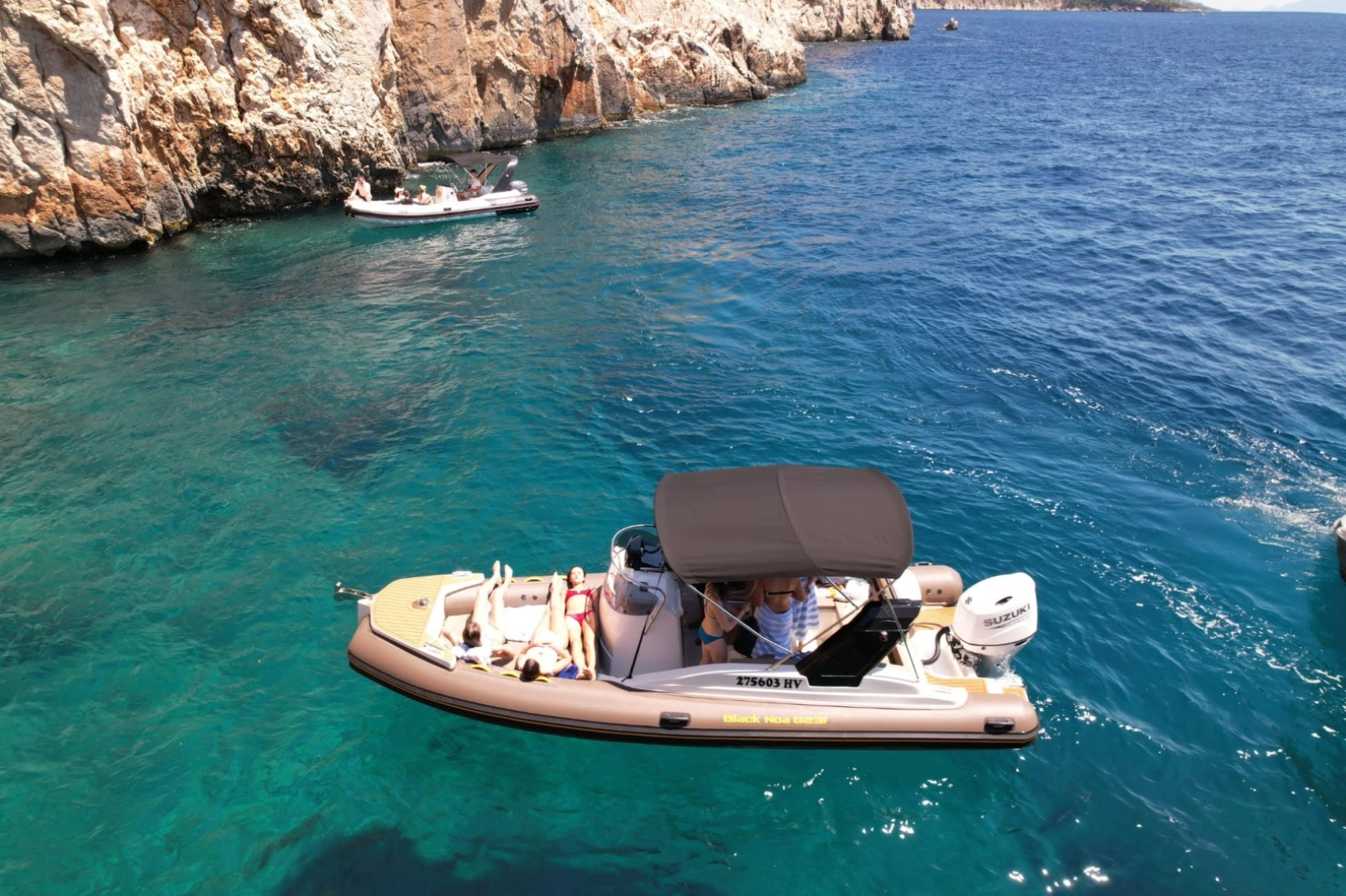 Hire RIB Barracuda with a boat licence
