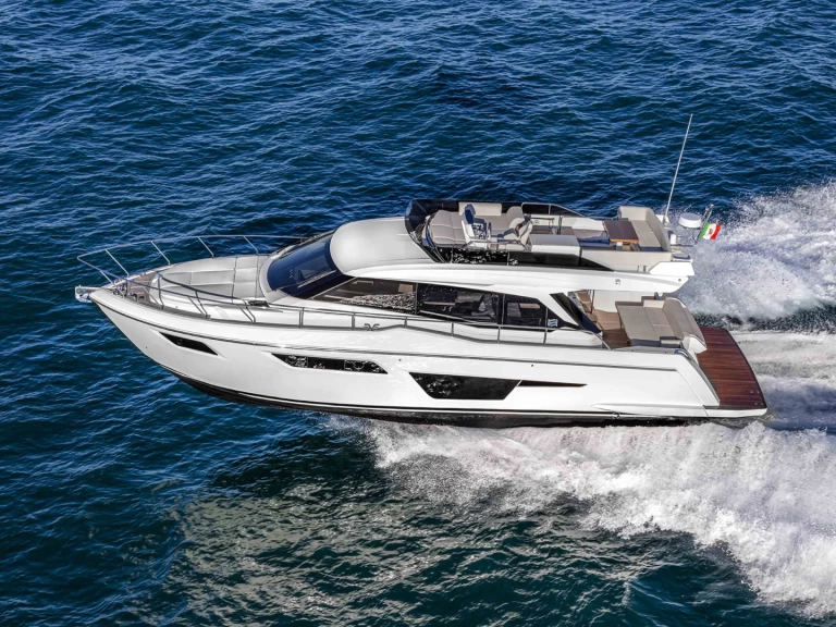 Yacht hire Podstrana cheap Ferretti Yachts 500