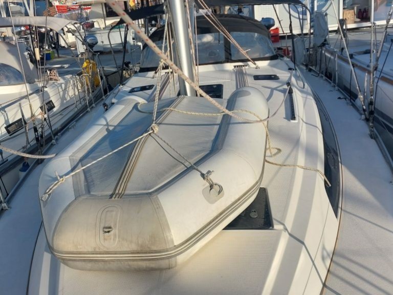 Yacht hire Palma de Mallorca cheap Cruiser 46