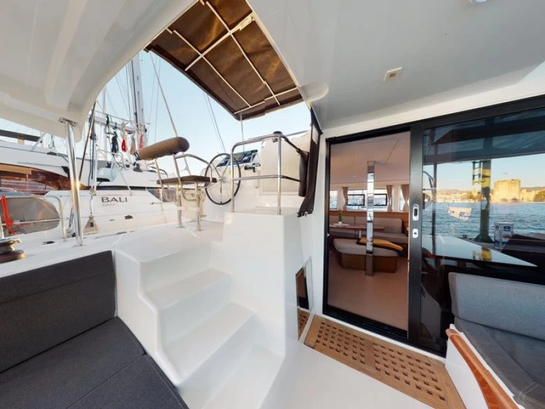 Catamaran to hire Rogoznica at the best price