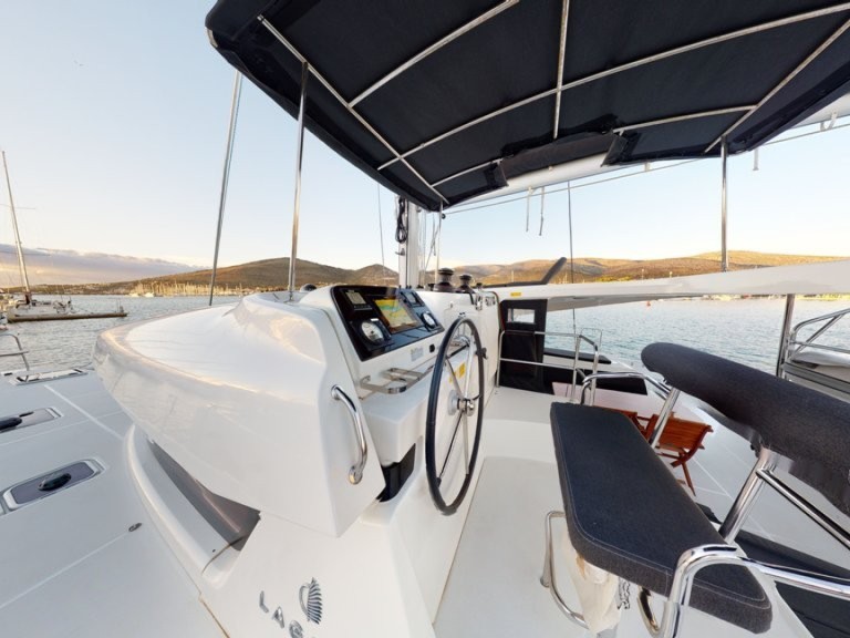 Hire Catamaran with or without skipper Lagoon Rogoznica