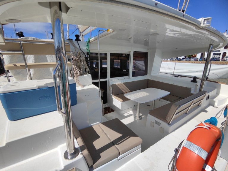 Catamaran to hire Ayamonte at the best price