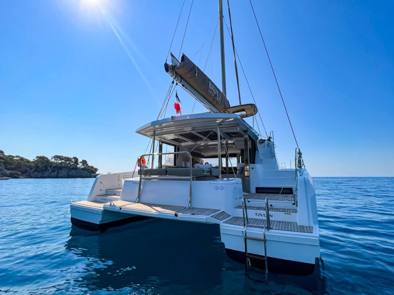 Bali Bali 4.2 charter bareboat or skippered in  Marseille