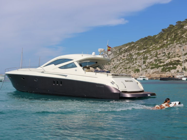 Hire Motorboat with or without skipper Numrine 55 Marina Ibiza