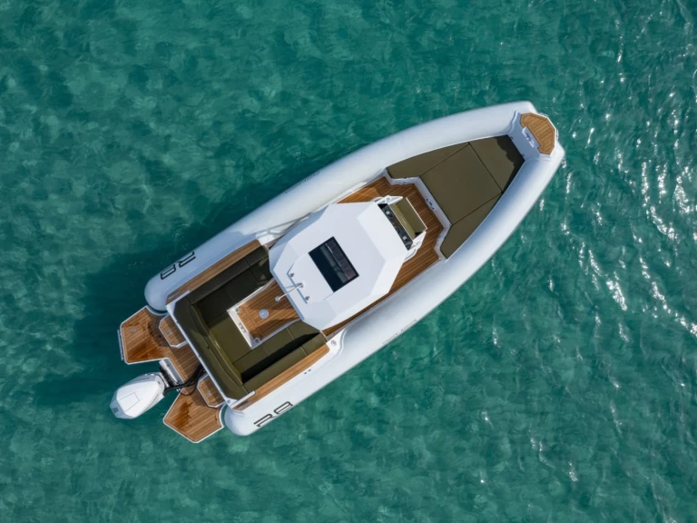 Hire RIB with or without skipper Renier Port du Lavandou