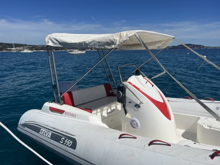 Charter a Selva Sport S.550 in La Ciotat on Samboat