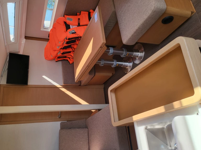 Hire a Jeanneau Sun Odyssey 410 Biograd na Moru