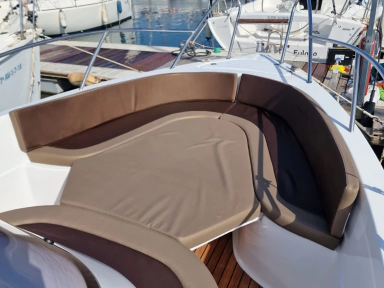 Motorboat to hire Altea at the best price