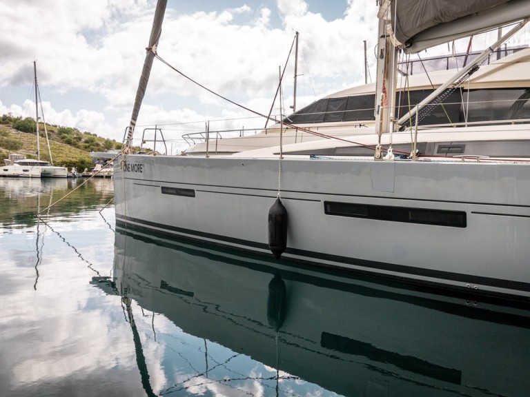 Hire a More Boats More 55 Primošten