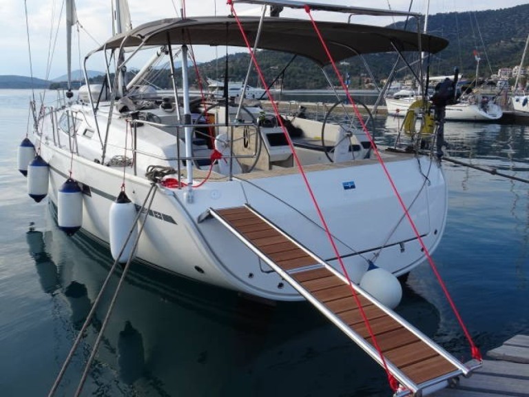 Yacht hire Alimos cheap Cruiser 46