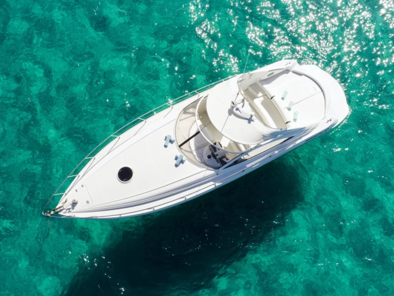 Yacht hire Ibiza Town cheap Pershing 37