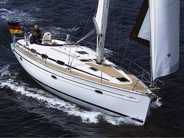 Hire Sailboat Bavaria with a boat licence