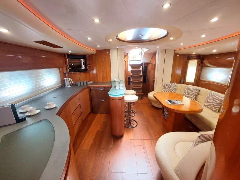 Luxury Yacht to hire Palma de Mallorca at the best price
