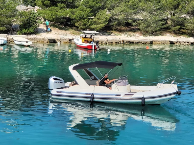 Yacht hire Rogoznica cheap 23