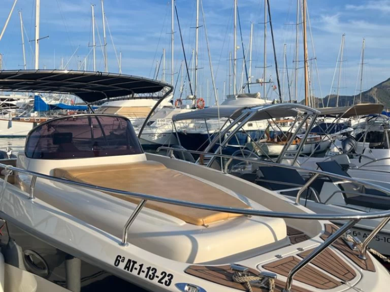 Charter a monday Mattrix  in Altea on Samboat
