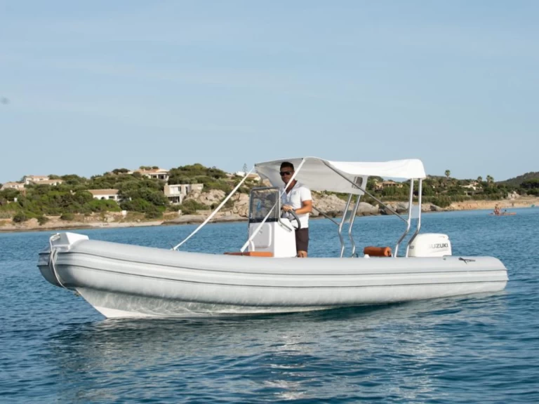 RIB hire in Villasimius - AT MARINE 59 AT 59