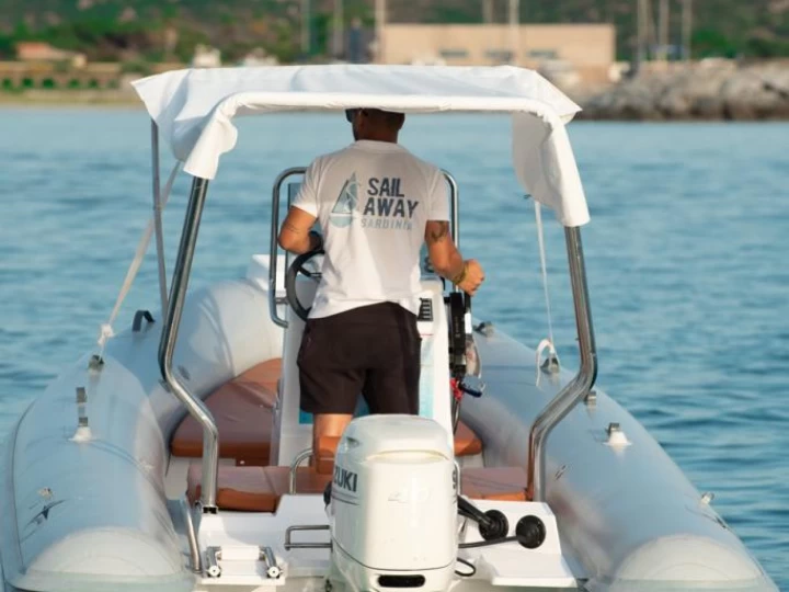 Hire RIB with or without skipper AT MARINE 59 Villasimius