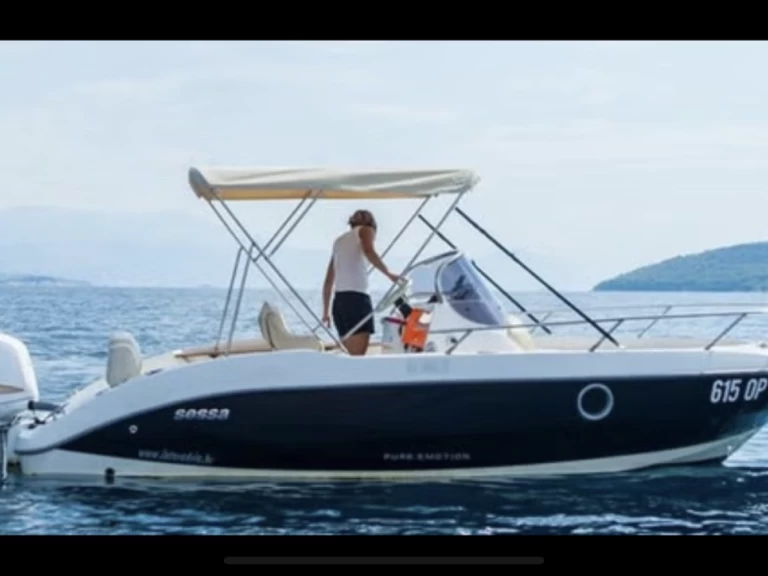 Charter a Sessa Marine Key Largo 20 in Fréjus on Samboat