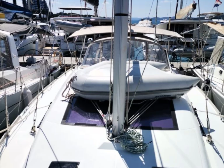 Yacht hire Šibenik cheap Dufour 412 Grand Large