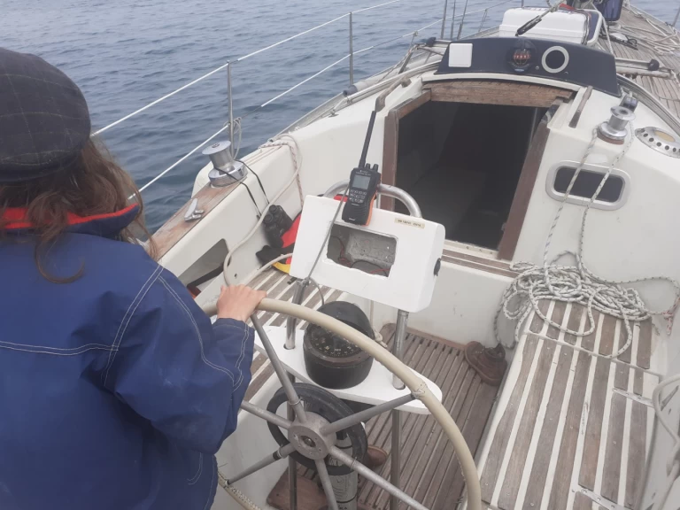 Charter a Bianca-Yacht Bianca 36 in Saint-Quay-Portrieux on Samboat