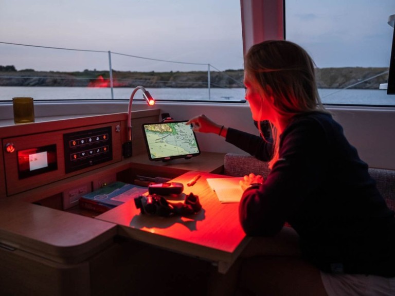 Hire Catamaran with or without skipper Excess Saint-Mandrier-sur-Mer