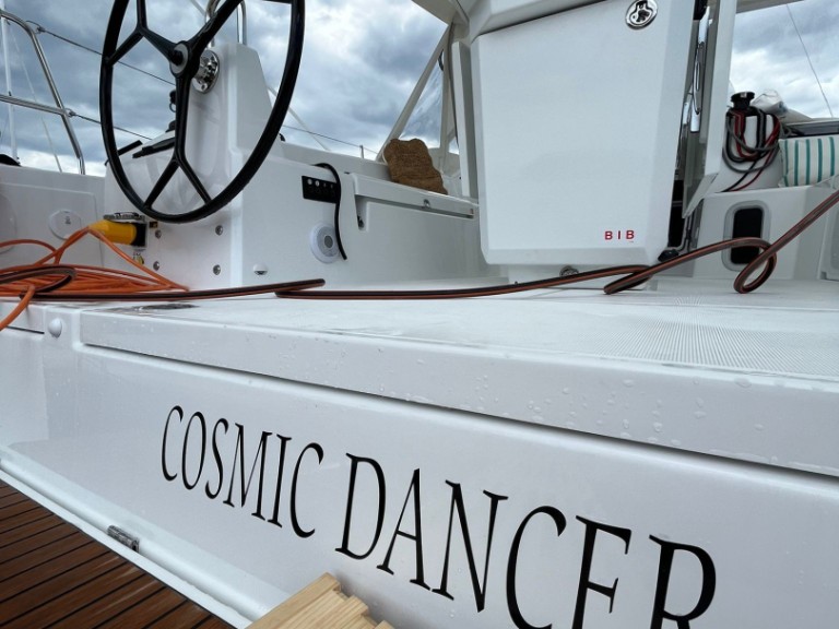 Hire Sailboat with or without skipper Bénéteau Split