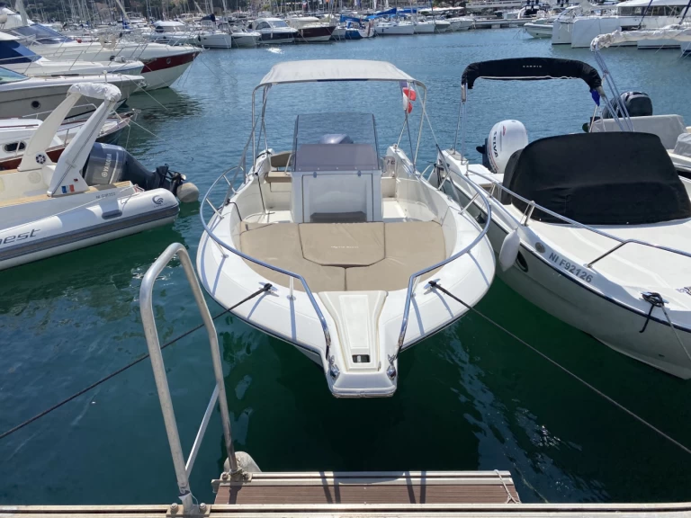 Hire Motorboat with or without skipper White Shark Marseille