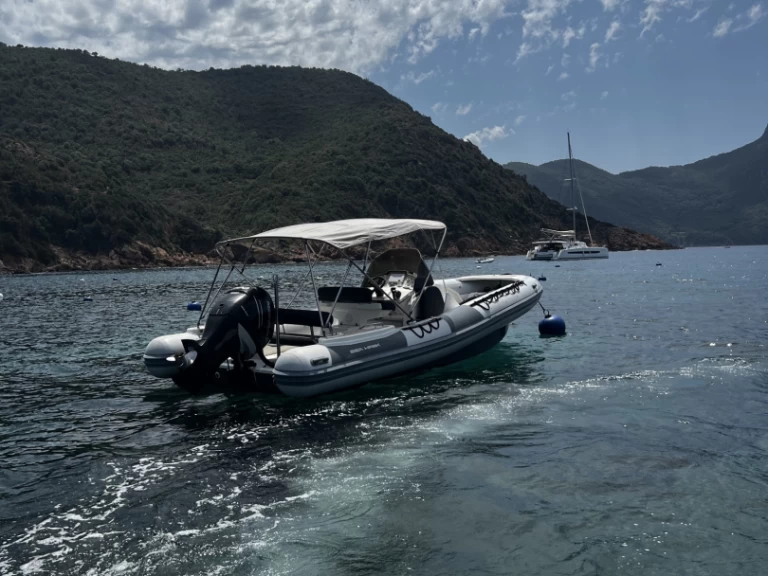 Hire RIB Kelt with a boat licence