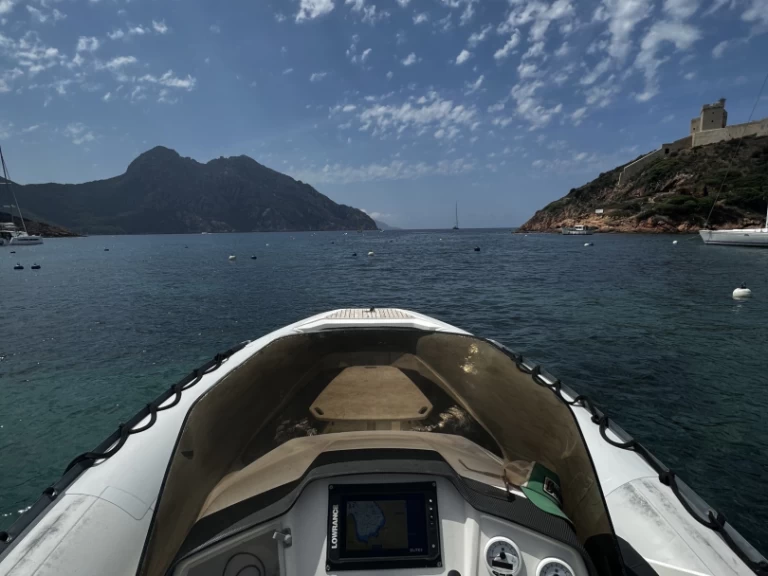 Hire a Kelt Sea Hawk 265 Porto-Vecchio