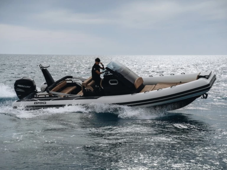 Yacht hire Marseille cheap Eagle 8