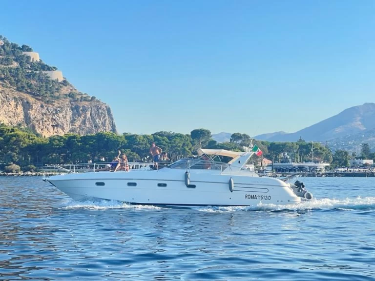 Hire a Fiart Fiart 40 Genius Palermo